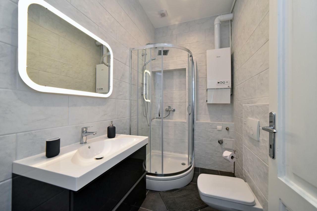 Agape Apartments ซาเกร็บ ภายนอก รูปภาพ